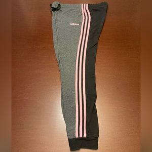 Women’s Adidas 3 stripe jogger sweatpants (pink/gray/black)